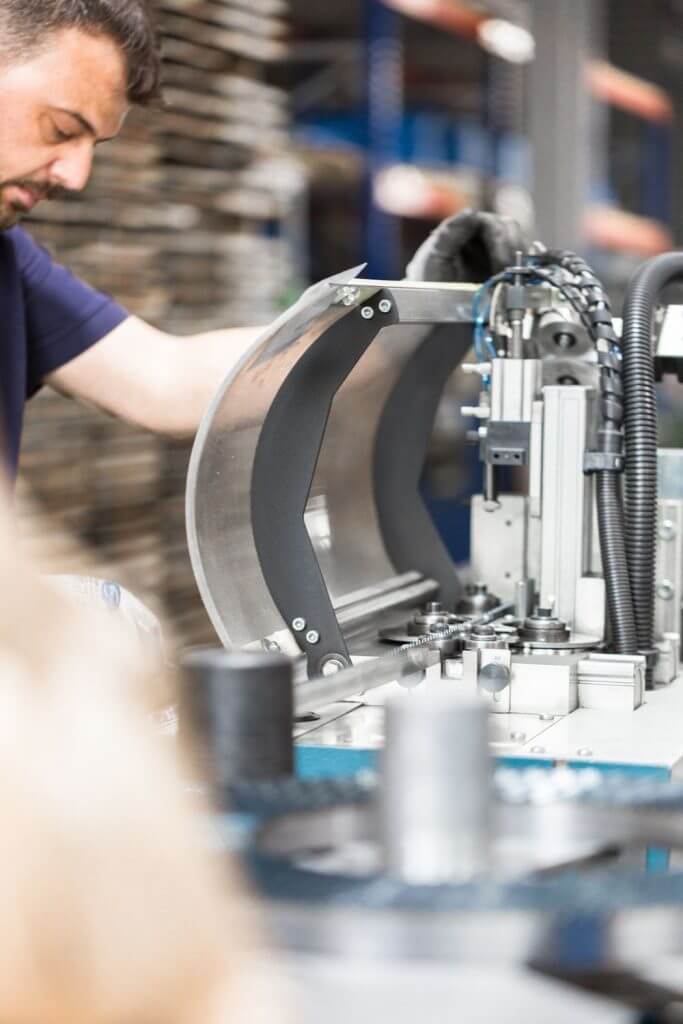 Bycuttech – Ihr Hersteller für Bandmesser und Bandsägeblätter